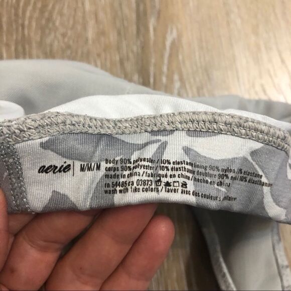 Aerie American Eagle gray floral print sports bra M-teens - Picture 6 of 8